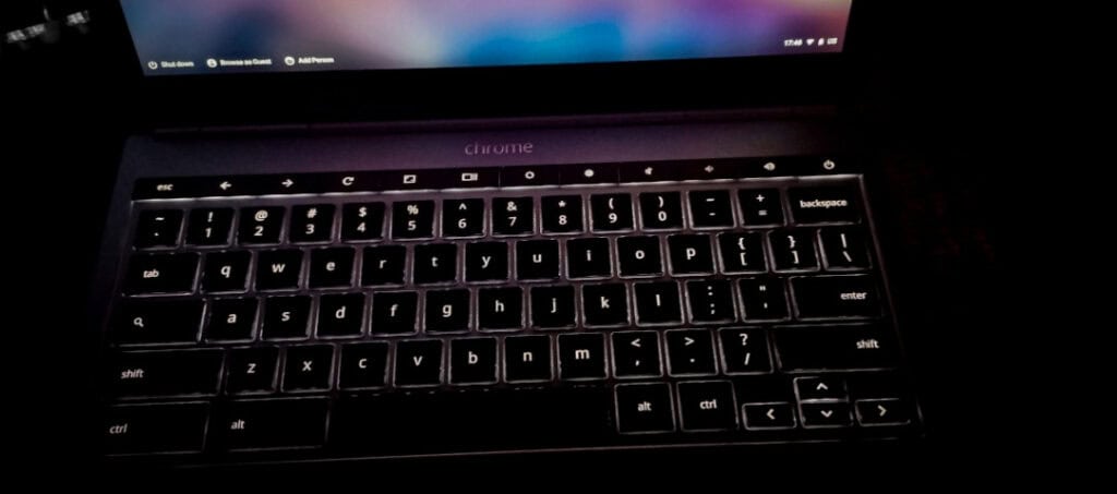 my chromebook with keyboard lights on(1)